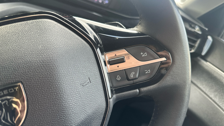 Peugeot 308 1.2 PureTech Allure Premium 5dr EAT8 Petrol Hatchback